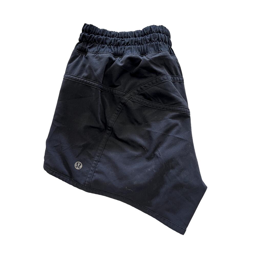 Lululemon Black Athletic Shorts Size 6